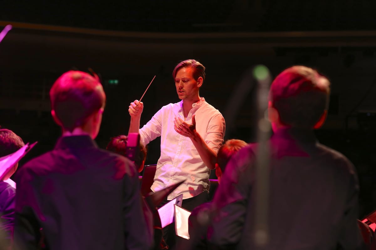 UK CONDUCTOR ROBERT AMES LEADS THE CHAMBER ORCHESTRA OF THE SYMPHONY ORCHESTRA OF INDIA IN AN EVENING CELEBRATING THE MUSIC OF VANRAJ BHATIA