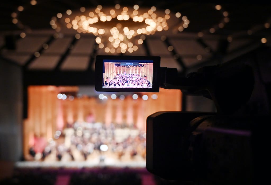 Capturing the Symphony: The Art of Documenting Live Music