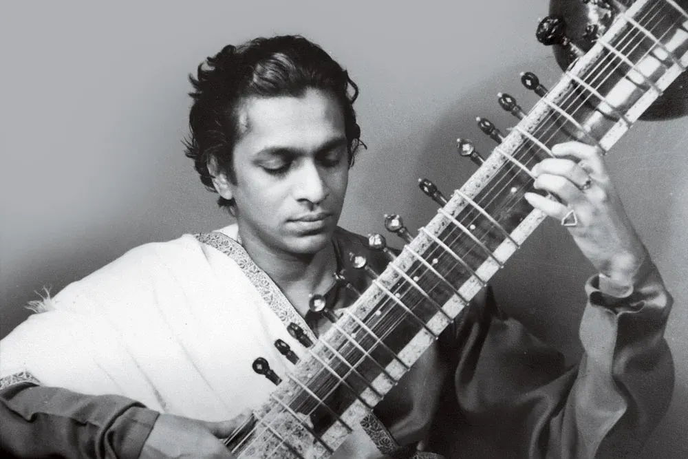 Analyzing Signature Alap Techniques in Hindustani Music