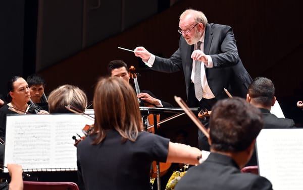 Martyn Brabbins Appointed Chief Conductor of the Symphony Orchestra of India, Starting January 2026