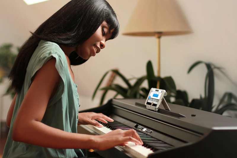 Learn to play piano on iphone sale