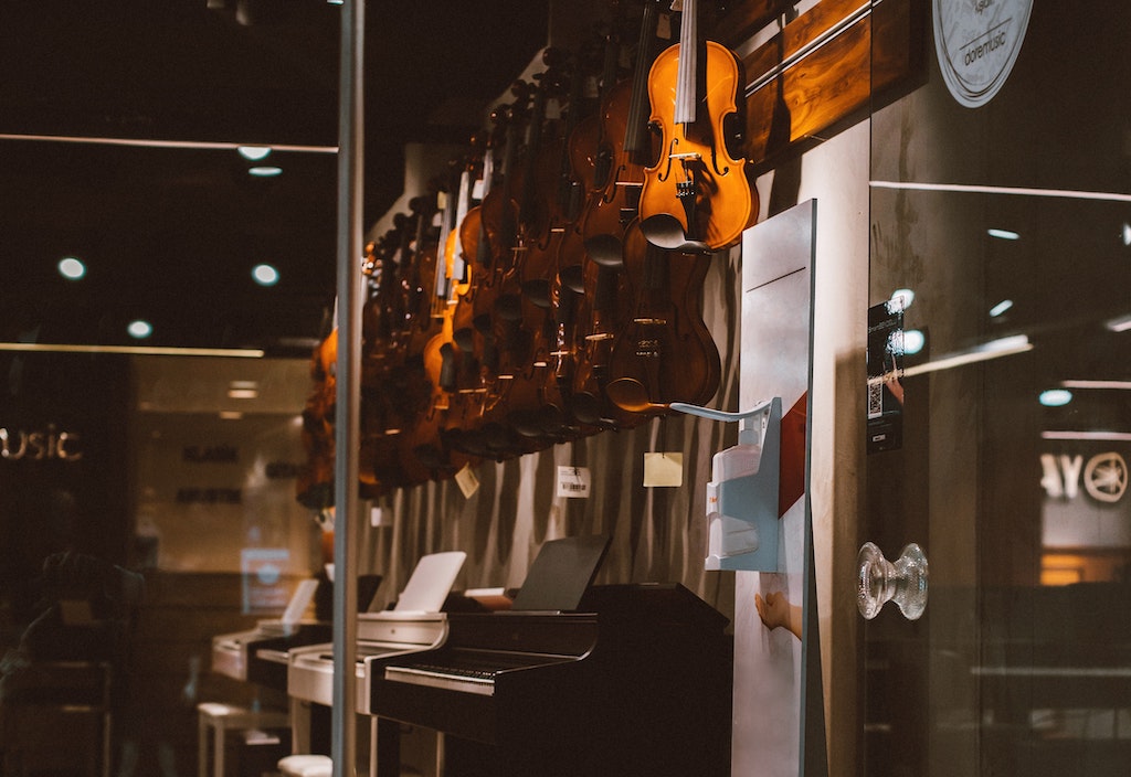 Transforming Traditions Legacy Music Stores' Journey into Digital